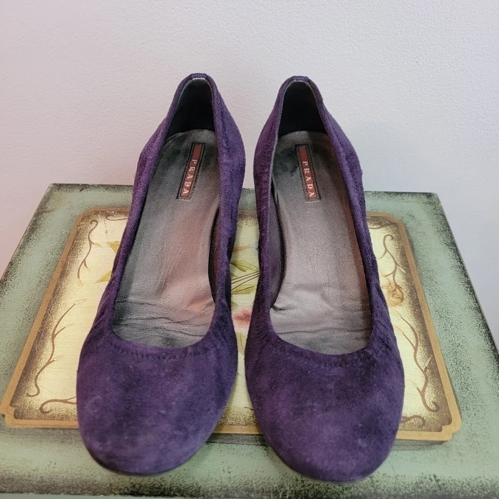 Prada Purple Suede Pumps Size 39 - Picture 2 of 11